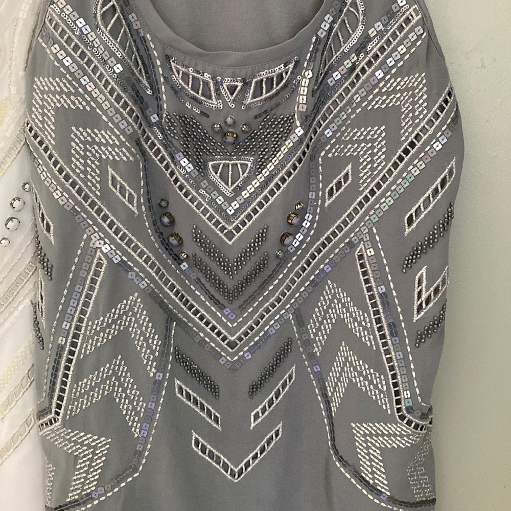 Express Bundle Of 2 Embellished Tanks XS - Picture 3 of 15